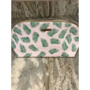 Cosmetic Bag Feather Design #makeup bag